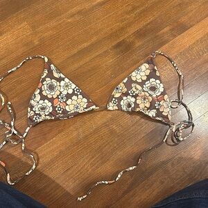 Skatie Byron Ella top